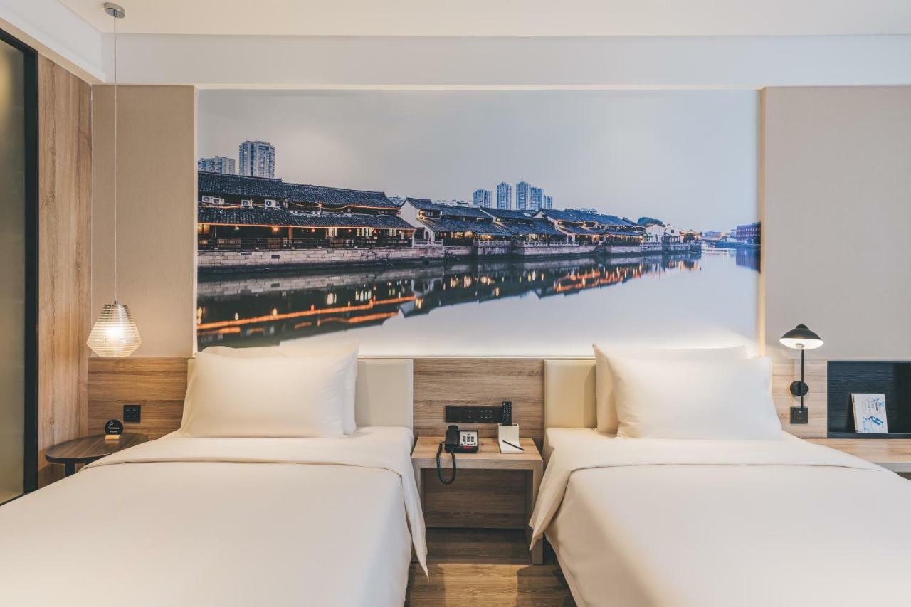 Atour Hotel Haining Leather City South Gate Exteriör bild