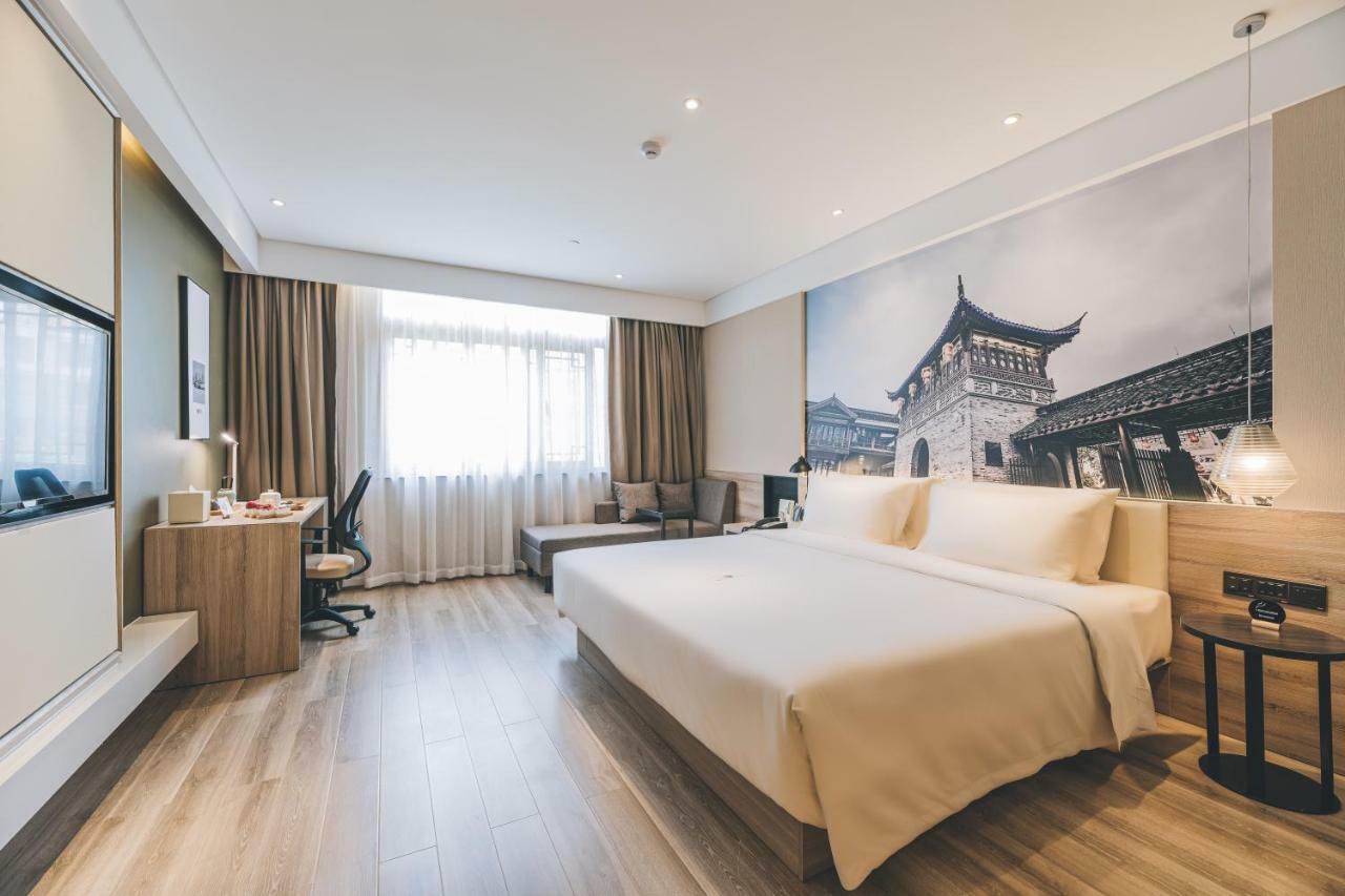 Atour Hotel Haining Leather City South Gate Exteriör bild